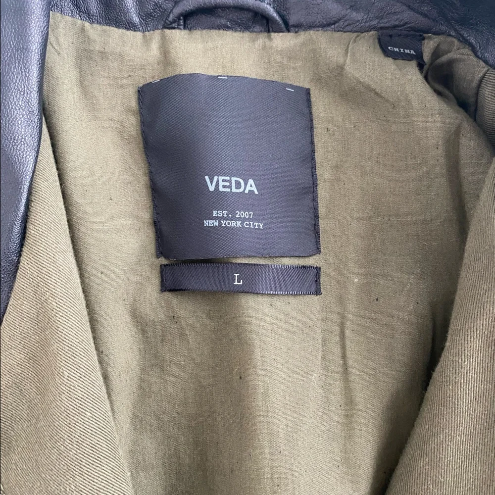 Veda Utility Jacket - Picture 6 of 6